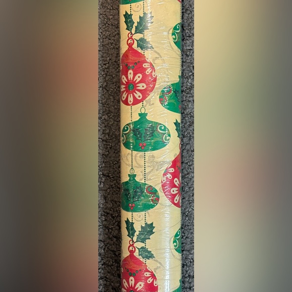 Vintage American Greetings Red Tan Ornaments Christmas Gift Wrap Wrapping Paper - Picture 3 of 3